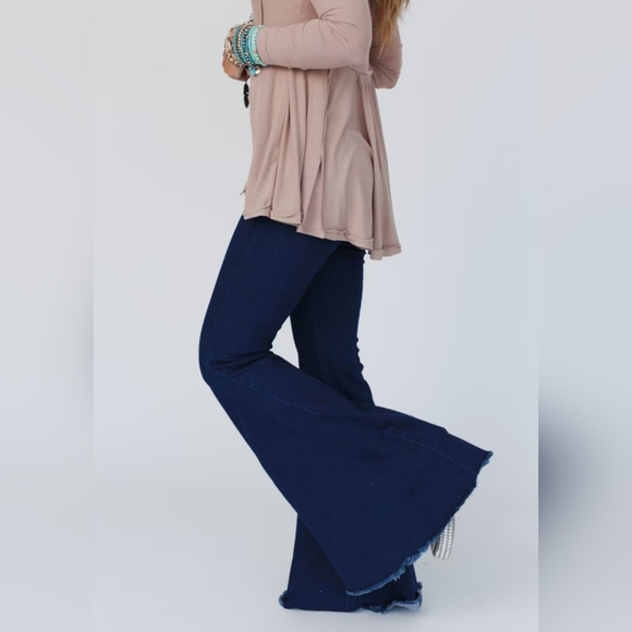 Three Bird Nest Pants - The Signature Flare NWOT Sz Small